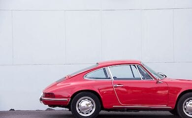 В Україні зростають продажі авто