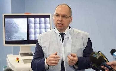 Местные власти не имеют права по своему усмотрению ослаблять карантинные ограничения, заявляют в МОЗ