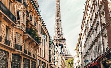 У Парижі нові карантинні обмеження