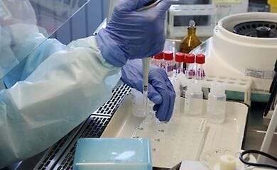 Уровень заболеваемости коронавирусом вырос в почти в 2,5 раза по Украине