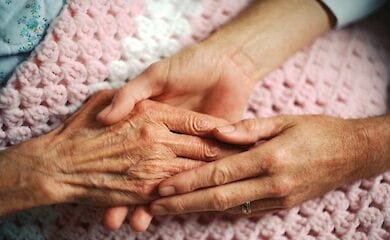 Пенсіонери можуть додатково отримати соцдопомогу по догляду