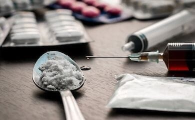 У Нідерландах поліція викрила найбільшу лабораторію з виробництва кокаїну