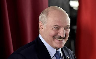 Лукашенко хотят лишить звания почетного доктора в Университете Шевченко