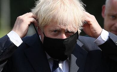 У Британії оголосили нові розміри штрафів через порушення карантинних правил