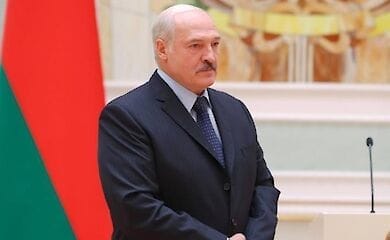 Лукашенко заявил, что не отдаст страну даже после смерти