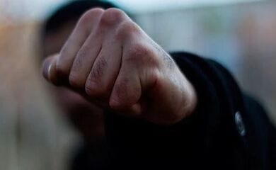 На Київщині чоловік по-звірячому побив хворого незнайомця