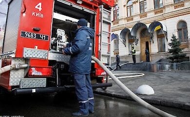 Сильнейший пожар в центре Киева