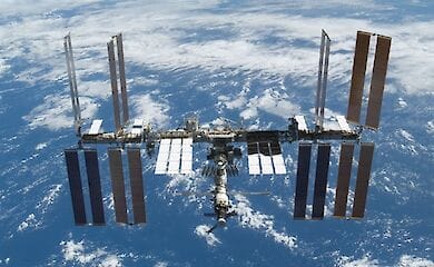 Прилади на російському сегменті Міжнародної космічної станції МКС зафіксували витік повітря