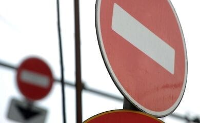 На столичной Троещине частично ограничат движение транспорта