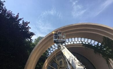 В Киеве возобновил работу фуникулер