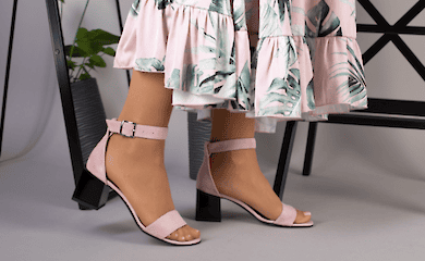 Как выбирать женские босоножки
