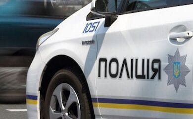 У Києві жінку побили і пограбували дорогою додому