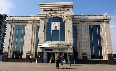 Возле Дарницкого вокзала в Киеве обустроят выставочный центр