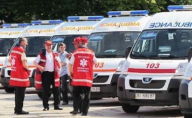 В Киеве на Троещине пьяный пациент напал на медиков