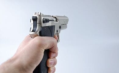 Полиция задержала неудавшегося грабителя банка