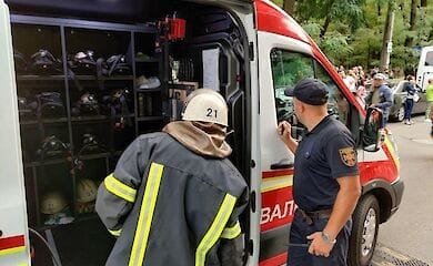 Пожар в столичной многоэтажке: есть погибшие