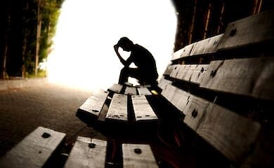 Американські вчені визначили найбільш нещасний вік у житті людини