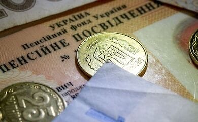 Кому пересчитали пенсии после повышения минимальной зарплаты