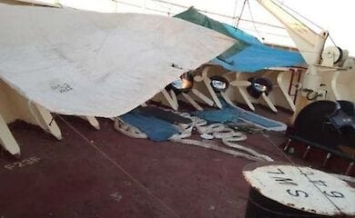 Український капітан врятував у Середземному морі 27 мігрантів