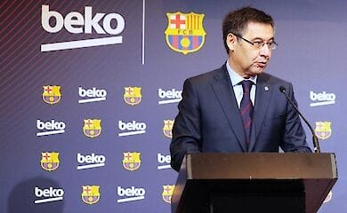 Президента Барселоны обвиняют в коррупции