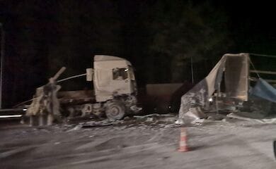 На Одесской трассе сгорели две фуры