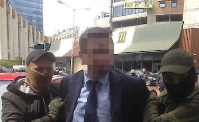 В Киеве будут судить за взятку чиновника Минобразования
