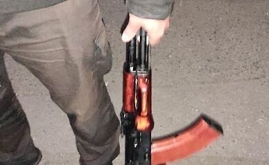 Під Києвом чоловік намагався застрелитися з рушниці