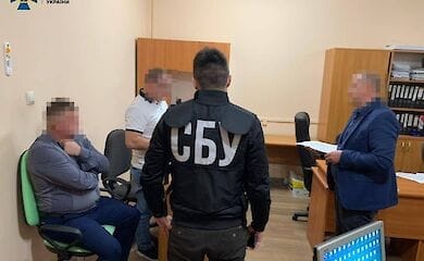 СБУ в Закарпатье прекратила незаконную вырубку леса