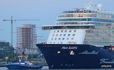 Німецький круїзний лайнер Mein Schiff 6 перервав круїзний тур через коронавирус