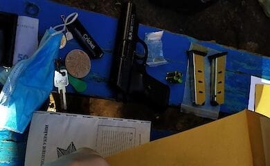 Под Киевом мужчина устроил стрельбу возле магазина