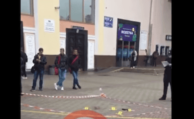 На киевском вокзале мужчина стрелял в женщину
