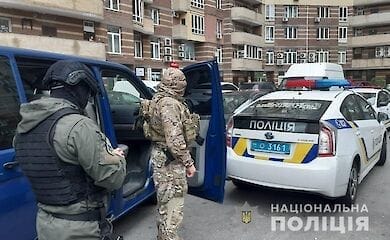 В Киеве подстрелили сотрудника киберполиции