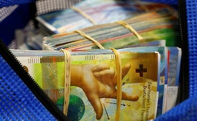 Швейцарська Женева встановить найвищу в світі мінімальну заробітну плату