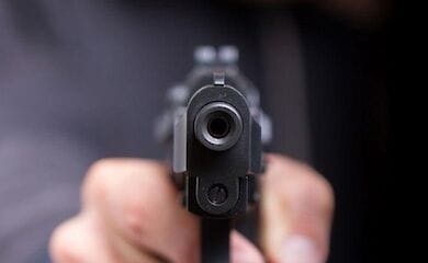 В Николаеве правоохранители задержали мужчину, который устроил стрельбу в маршрутке