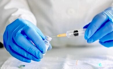 У чотирьох містах України будуть тестувати вакцину від коронавирусу