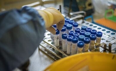 COVID: за останню добу кожен шостий українець був госпіталізований