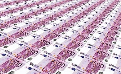 Швейцарцам собираются выдавать крупные суммы