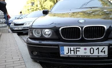 Когда исчезнут авто с европейскими номерами с украинских дорог