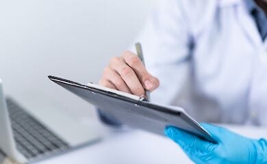 Конституционный суд Польши ограничил право женщин на аборт