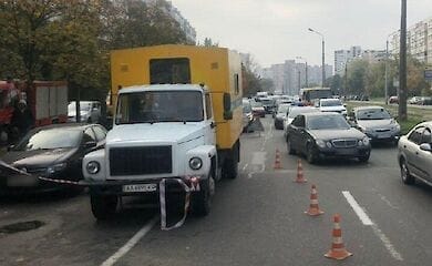 В Дарницком районе Киева произошел взрыв на коллекторе