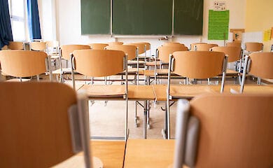 Кличко заявил, что школи и детсады не станут закрывать на карантин