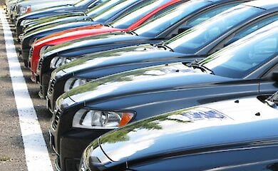 Українці в жовтні купили рекордну за рік число нових автомобілів