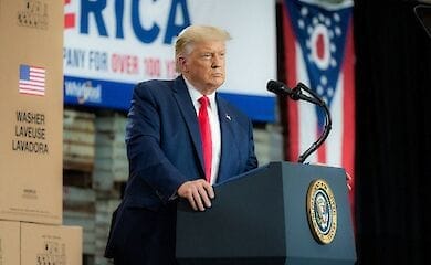 Трамп убежден, что проигрывает выборы из-за нечестных действий конкурента