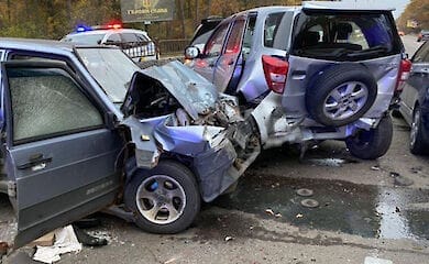 Під Києвом сталася смертельна ДТП за участю 4 автомобілів