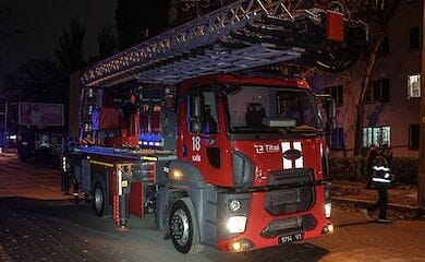 Пожар в общежитии в Киеве: эвакуировано 120 человек