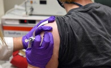 Исследователи назвали эффективную вакцину от Covid-19