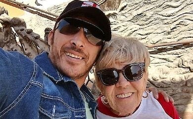 Британка в 80 лет ради любимого переехала в Египет и приняла ислам