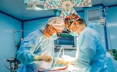 В Институте рака врачам объявили подозрение из-за смерти пациентки