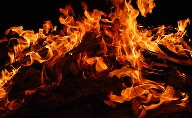 У Дніпропетровській області пожежа забрала життя трьох дітей