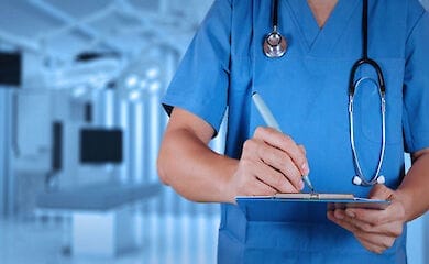 Сервиса Likarni для поиска клиник и врачей